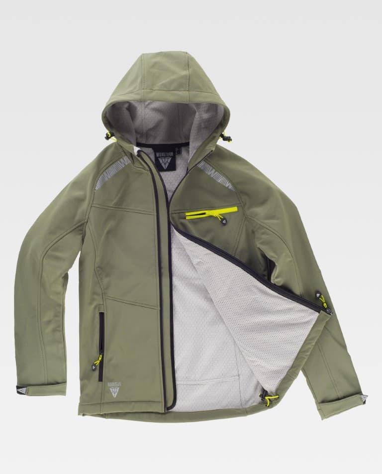 Chaqueta lisa con capucha interior polar